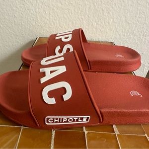 Chipotle slides size 37